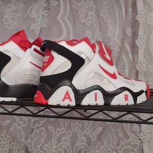 Nike air uptempo